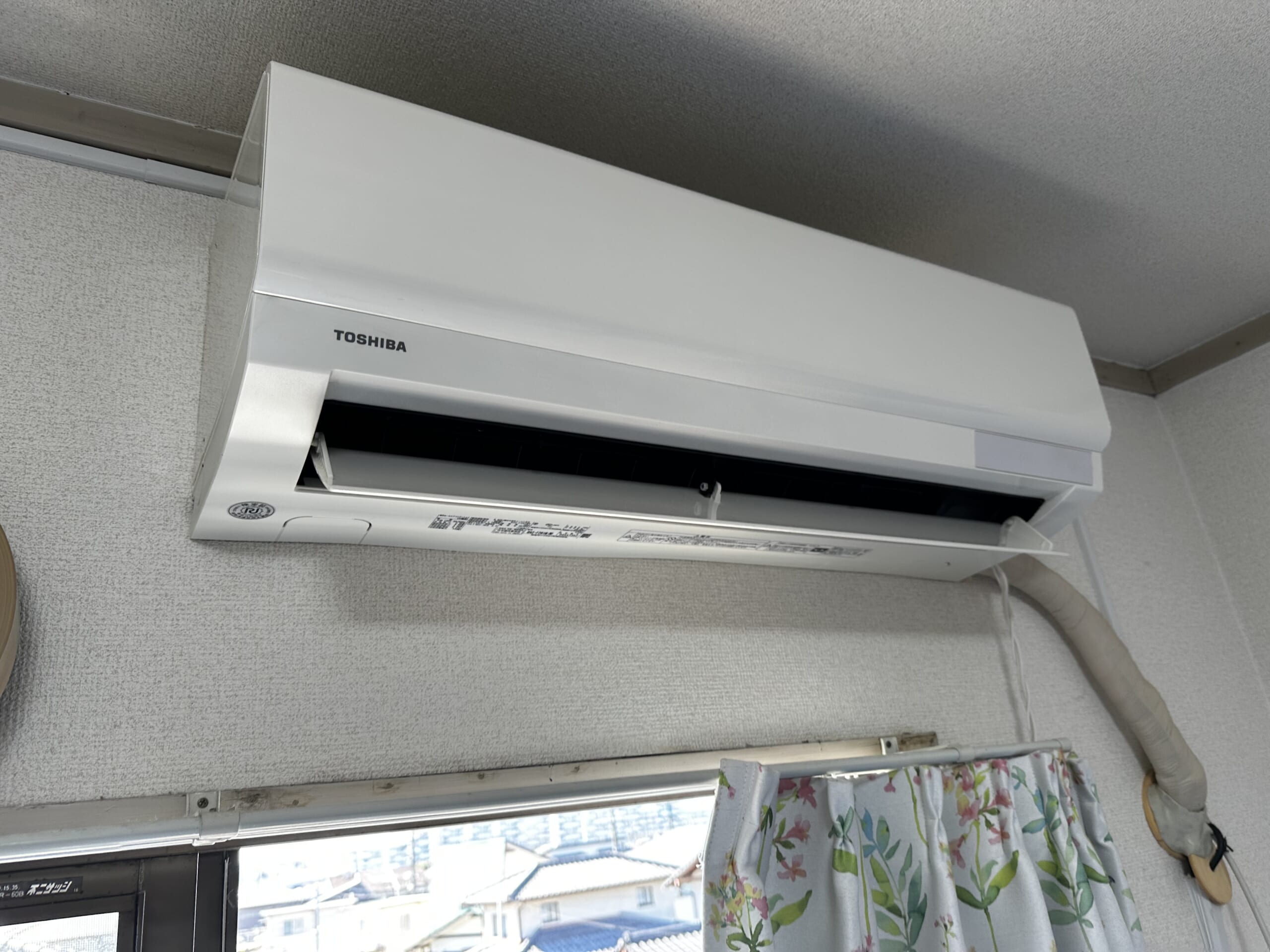 東芝エアコンクリーニング洗浄後の写真2